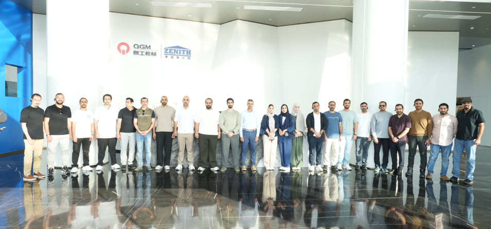 Quangong Co., Ltd.: Transponti Ĉinion kaj la Verdan Estontecon de Arabio per Ne-Pafitaj Brikaj Maŝinoj